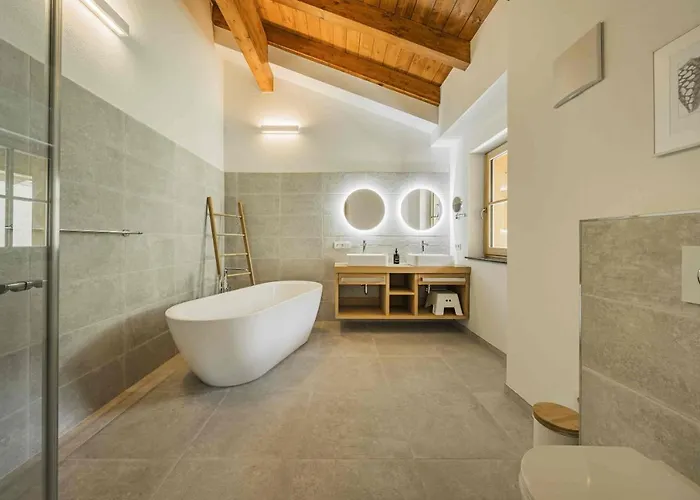 Dachstein West T4 * 루스바흐 암 파스 그슈에트